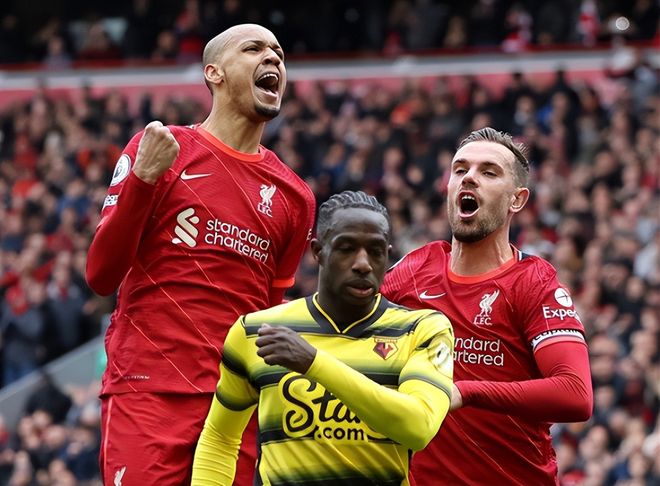 关于转会期金州勇士豪取连胜：社区盾节点到来；赛场秩序良好；球探报告显示潜力的信息